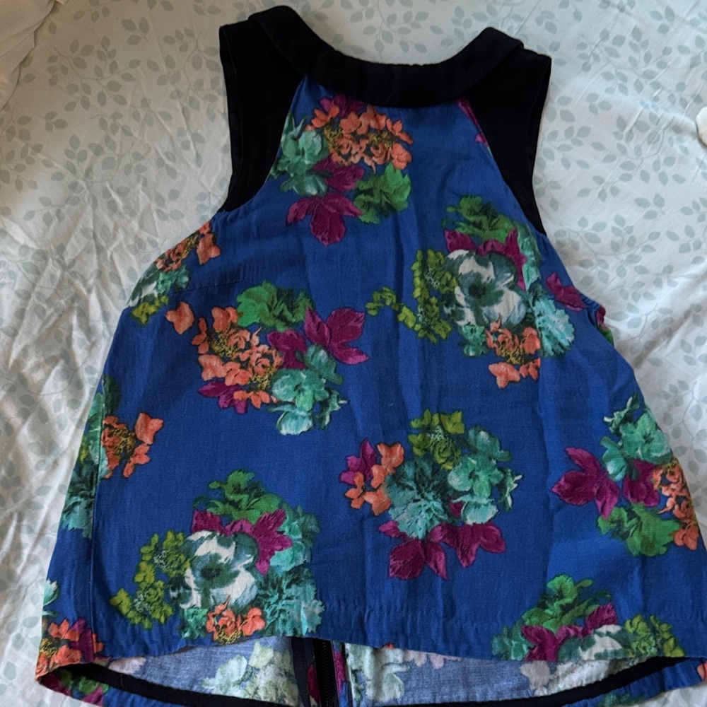 HD in Paris Black and Multicolor Top